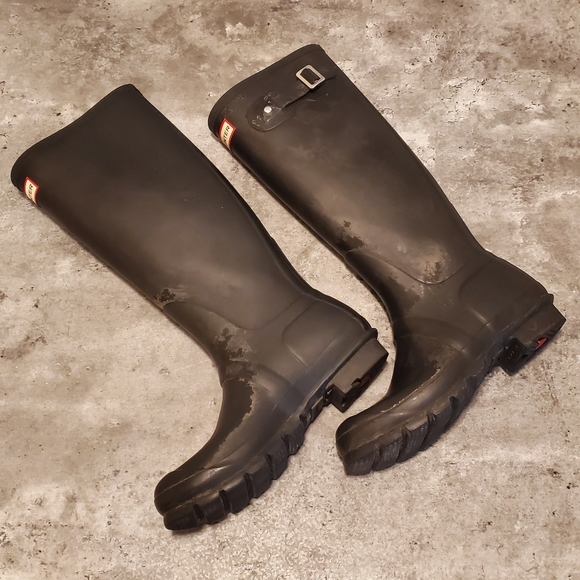 Hunter Rain Boots - Picture 2 of 7